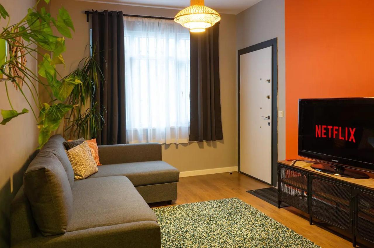 Cosy Flat With A Garden In Central Kadikoy اسطنبول المظهر الخارجي الصورة